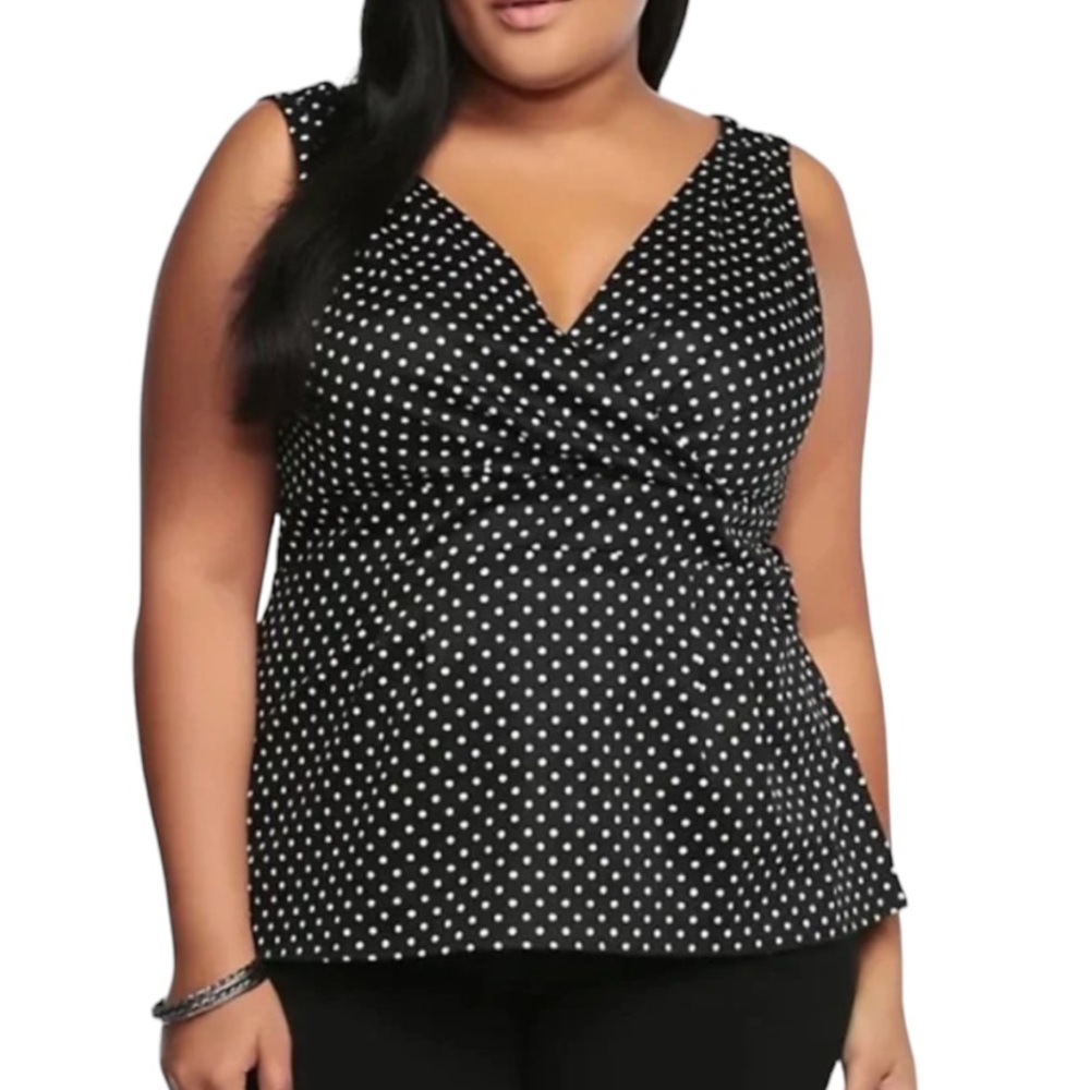 Torrid Black Dot Sateen Surplice Top Size 4